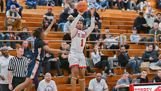 2022 Torrey Pines Holiday Classic St Johns vs Eastside Catholic December 29, 2022 Photo-Justin Fine01